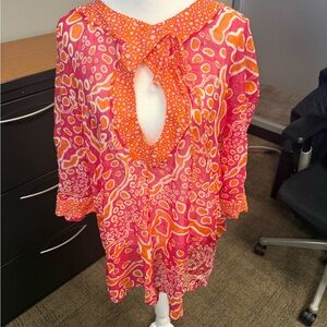 Vintage Diane Von Furstenberg Women's Top. Purchased in 2007, never worn.